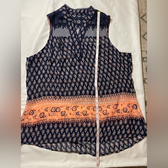 Vanity size large navy blue tank top - Picture 11 of 12